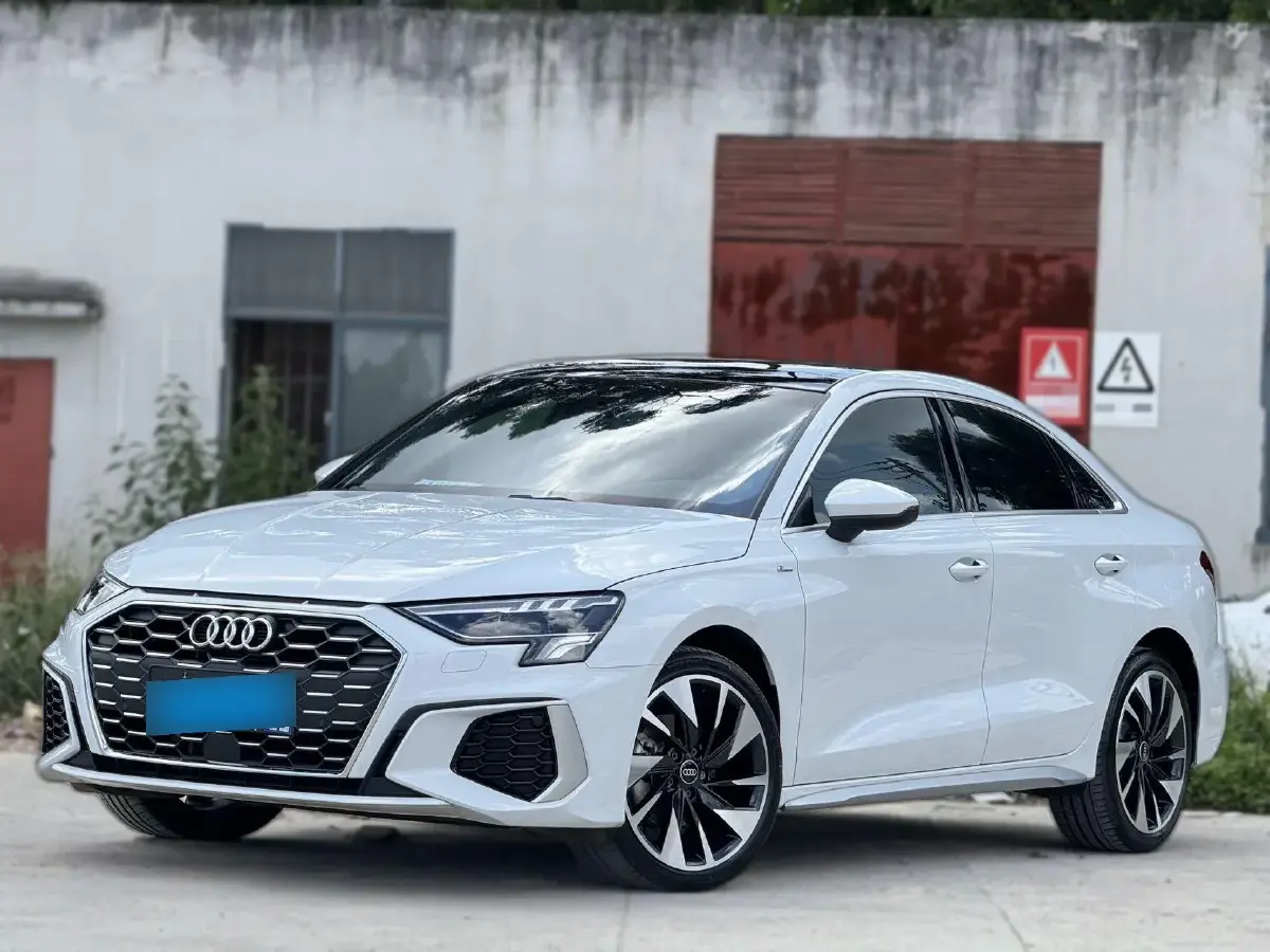 2023 Audi A3 1.4T 150HP L4 7DCT