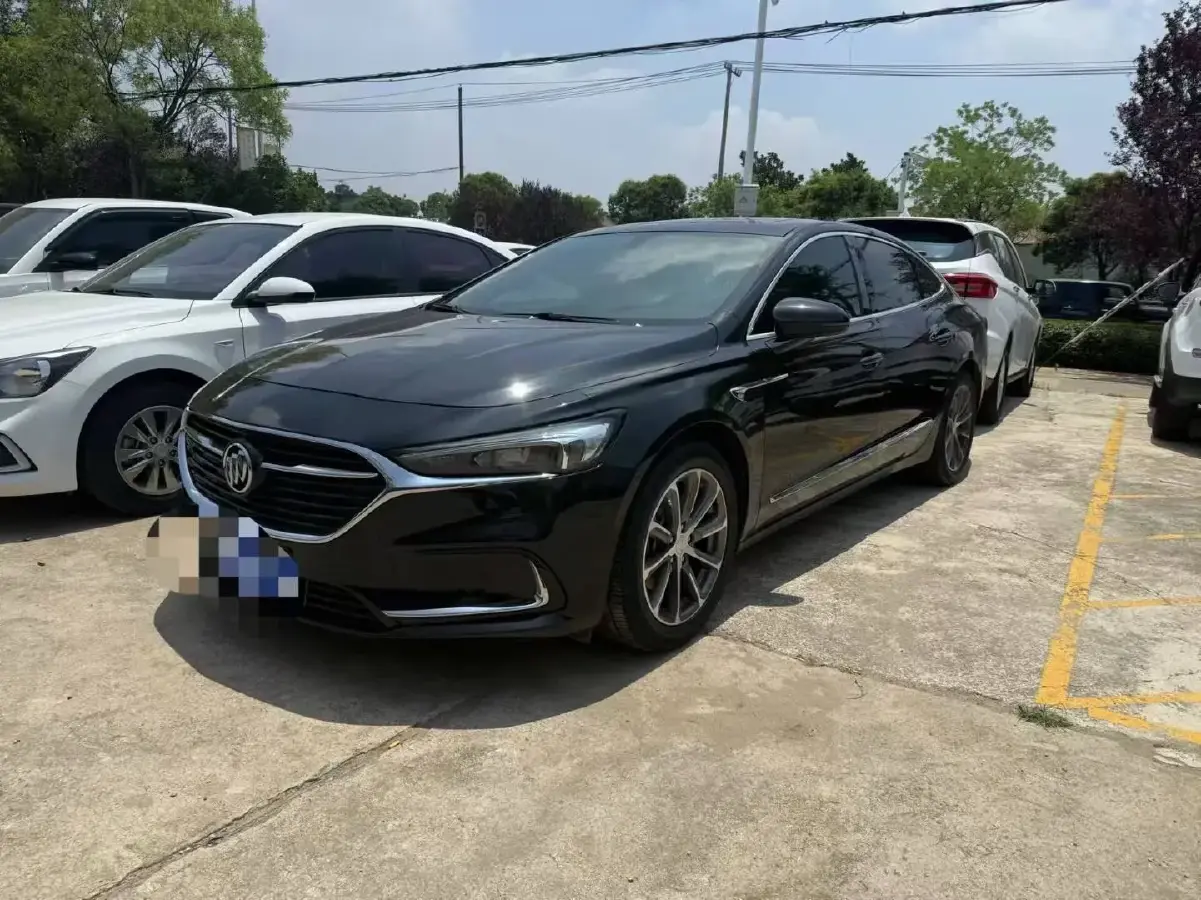 2021 Buick Larcosse 2.0T 237HP L4 9AT