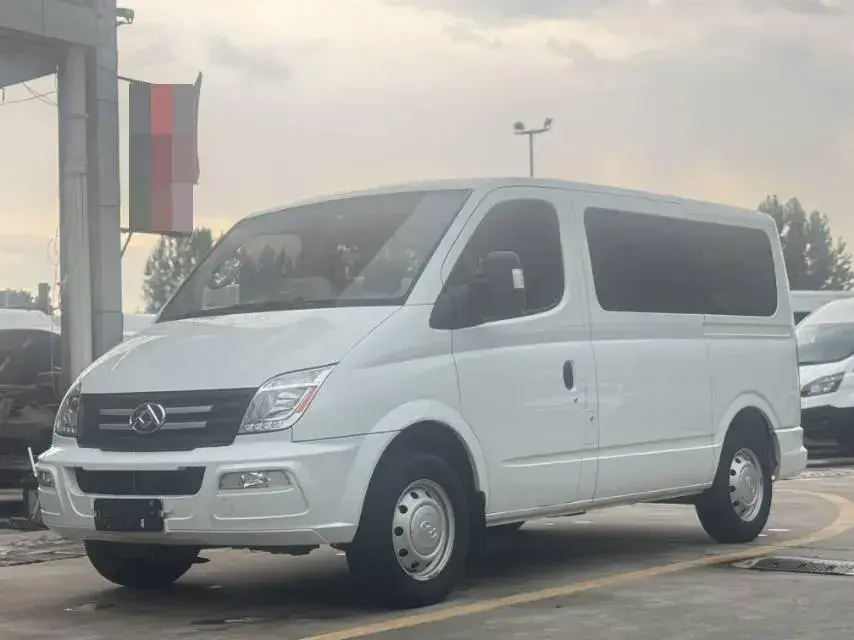 2021 MAXUS XinTu V80 2.0T 139HP L4 6MT