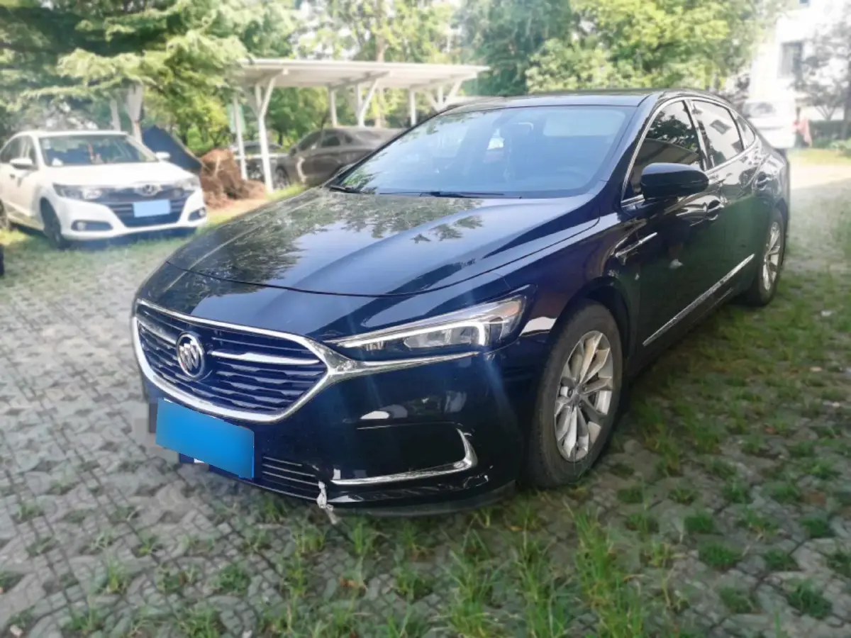 2021 Buick Larcosse 1.5T 169HP L4 9AT