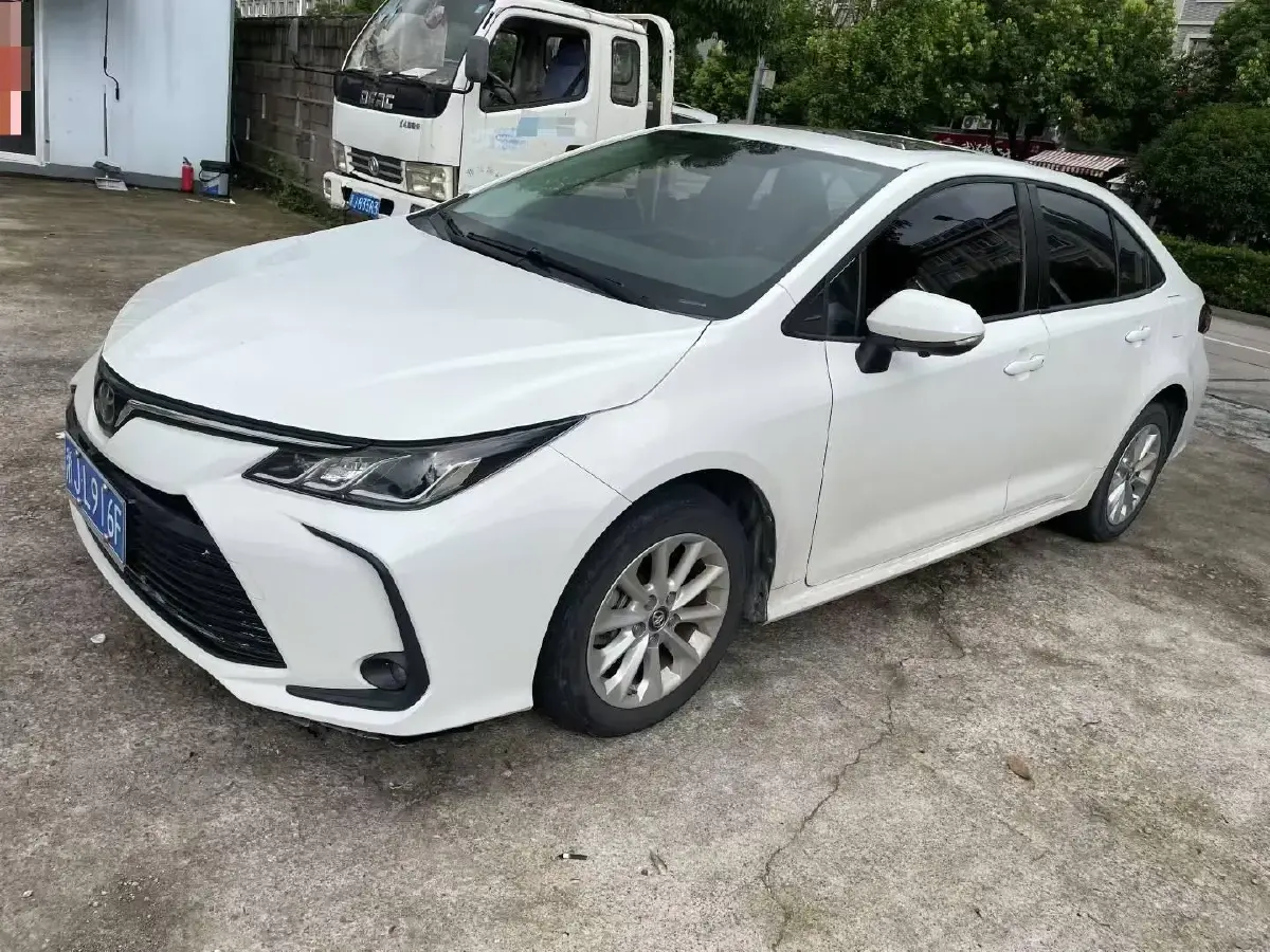 2021 Toyota Corolla 1.2T 116HP L4 CVT