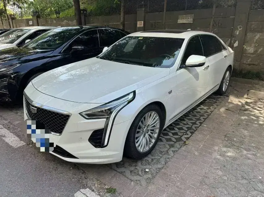 2020 Cadillac CT6 2.0T 241HP L4 10AT