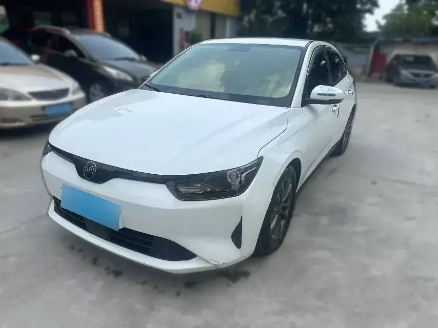 2021 Weltmeister E.5 BEV 58.589KWH