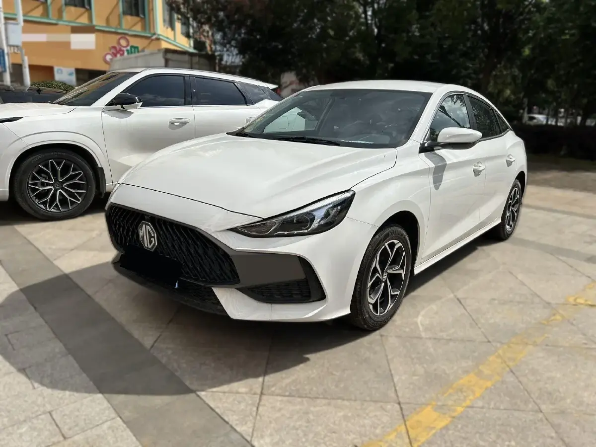 2023 MG 5 1.5L 129HP L4 5MT