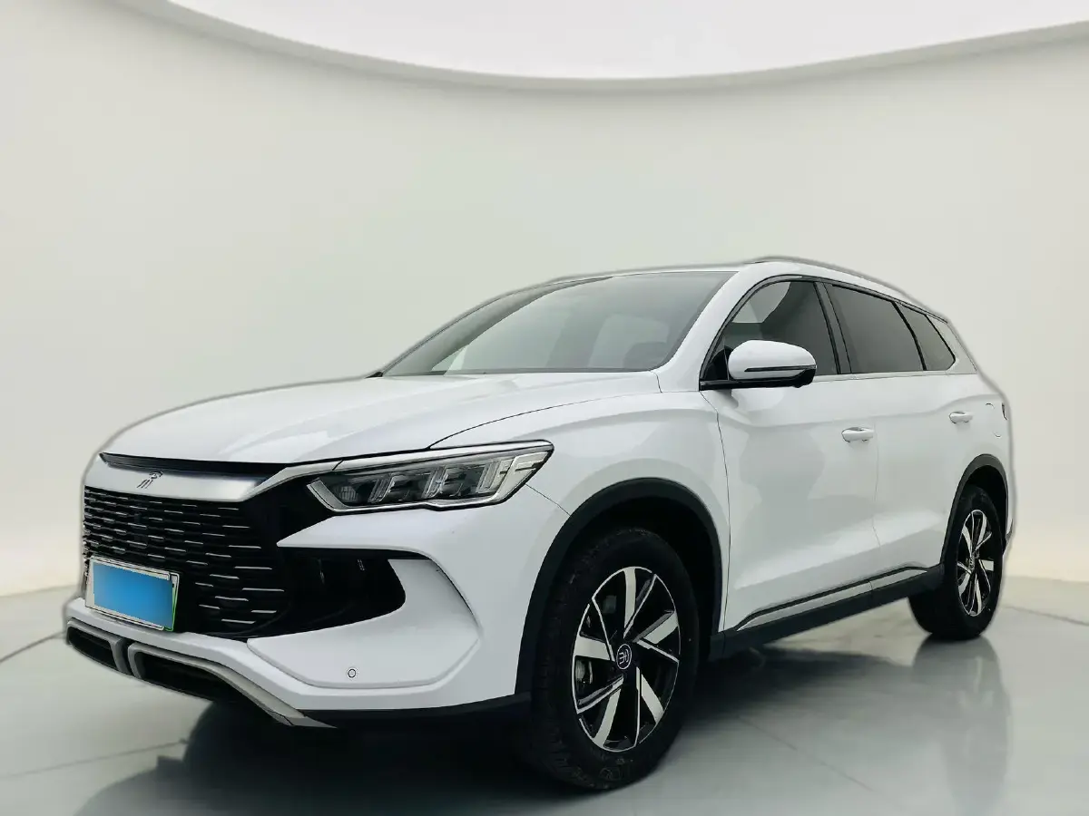 2024 BYD Song Pro 1.5L 110HP L4 E-CVT PHEV 12.9KWH