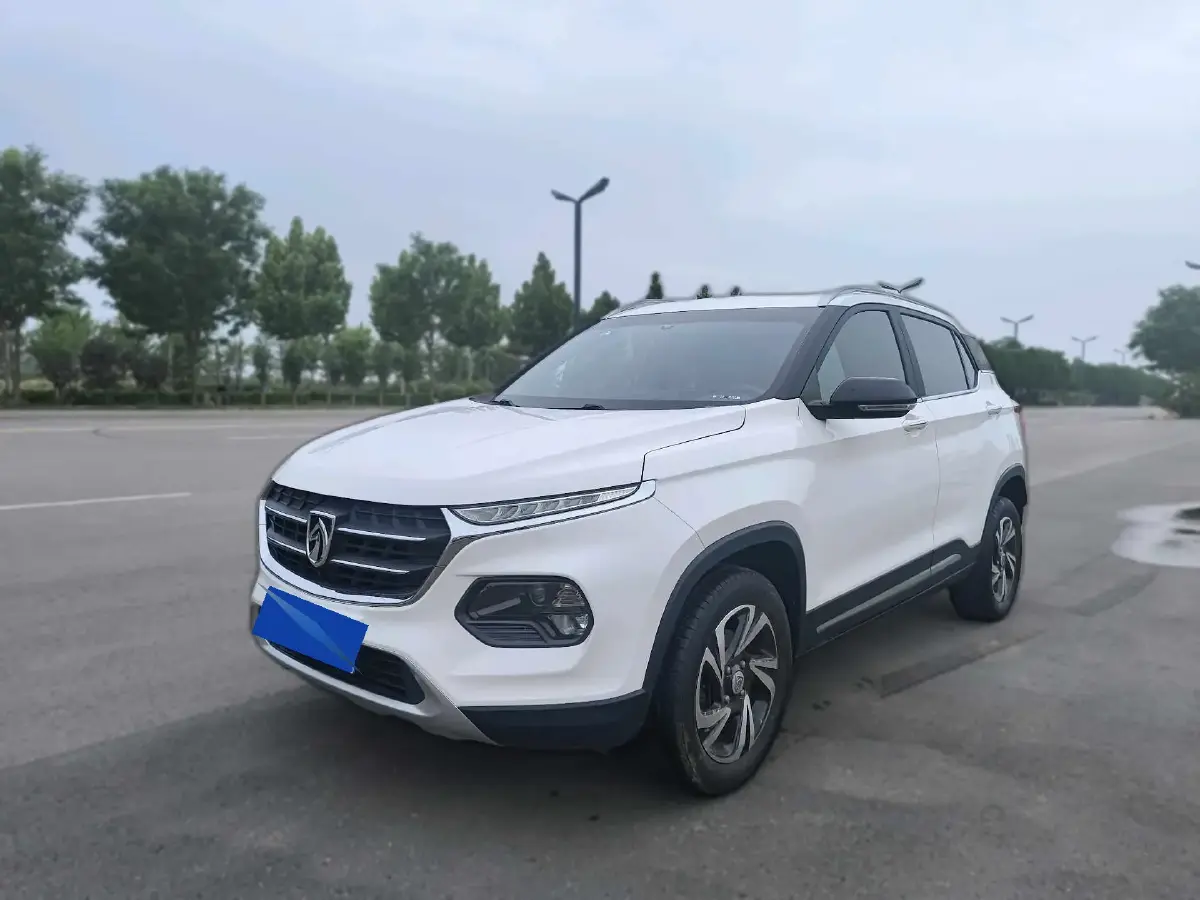 2017 BaoJun 510 1.5L 112HP L4 6MT