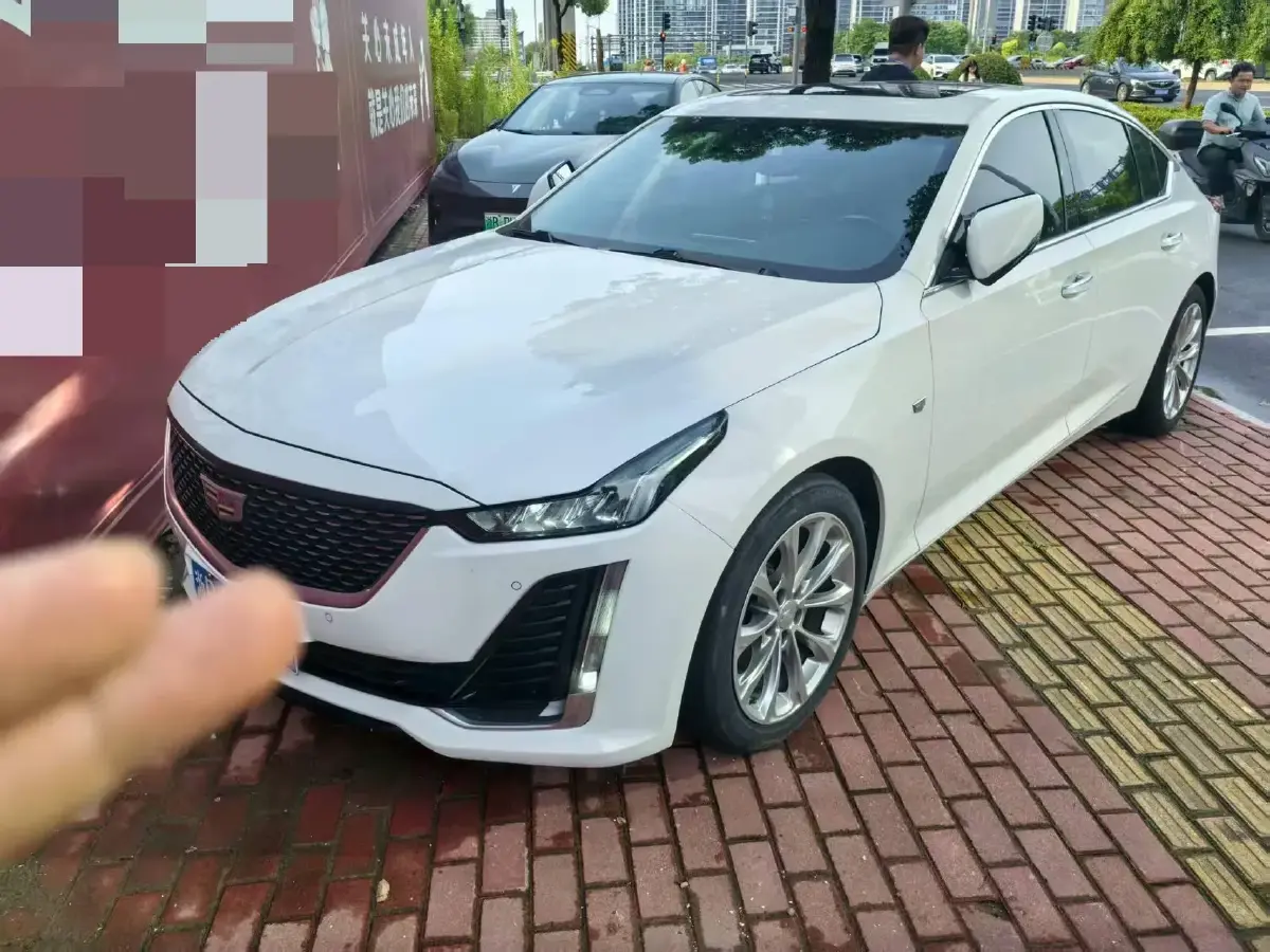 2020 Cadillac CT5 2.0T 237HP L4 10AT