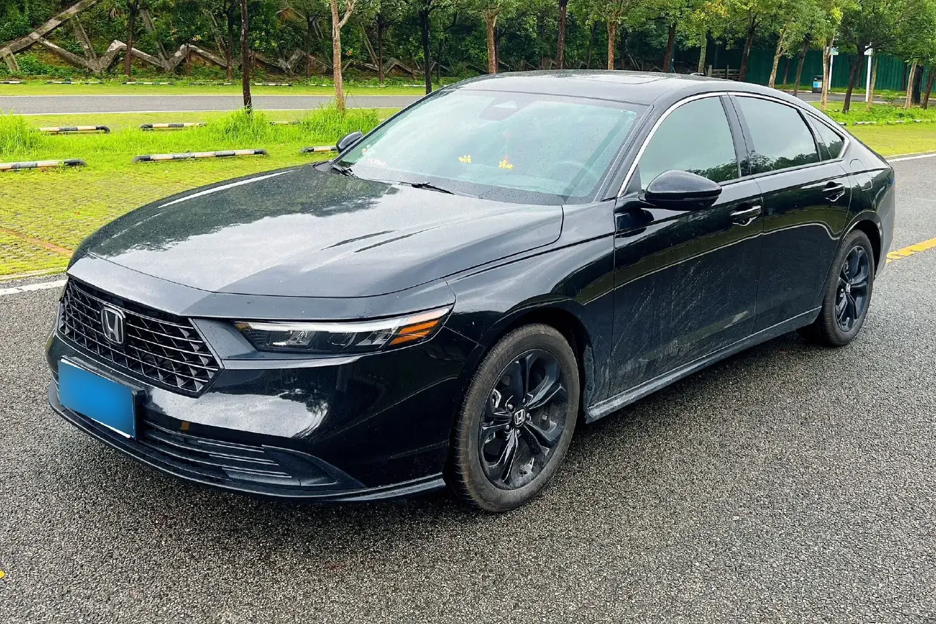 2025 Honda Accord 1.5T 192HP L4 CVT