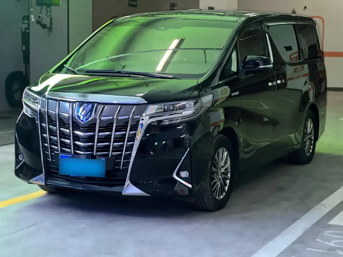 2020 Toyota Alphard 2.5L 117HP L4 E-CVT Hybrid