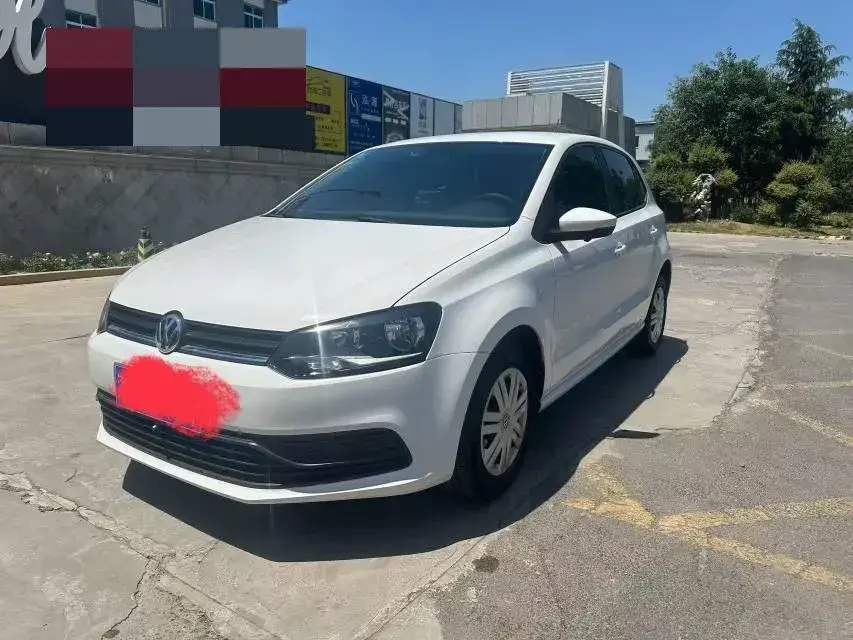 2016 Volkswagen Polo 1.4L 90HP L4 6AT
