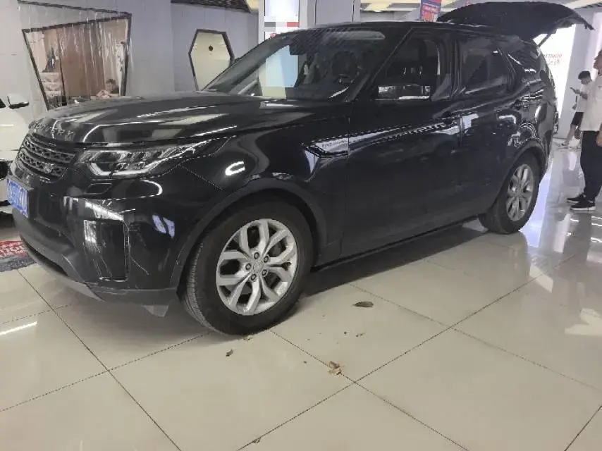 2020 Land Rover Discovery 3.0T 340HP V6 8AT