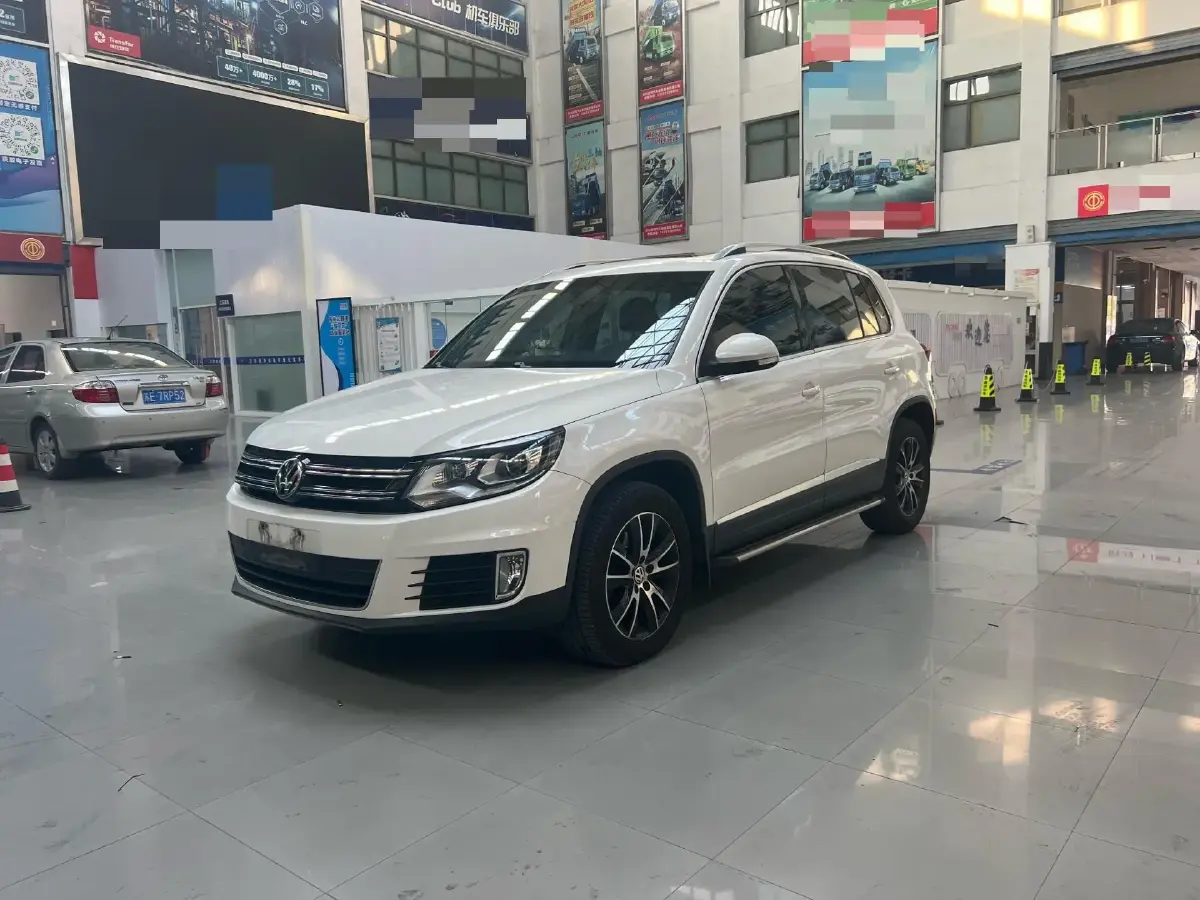 2013 Volkswagen Tiguan 1.8T 160HP L4 6AT