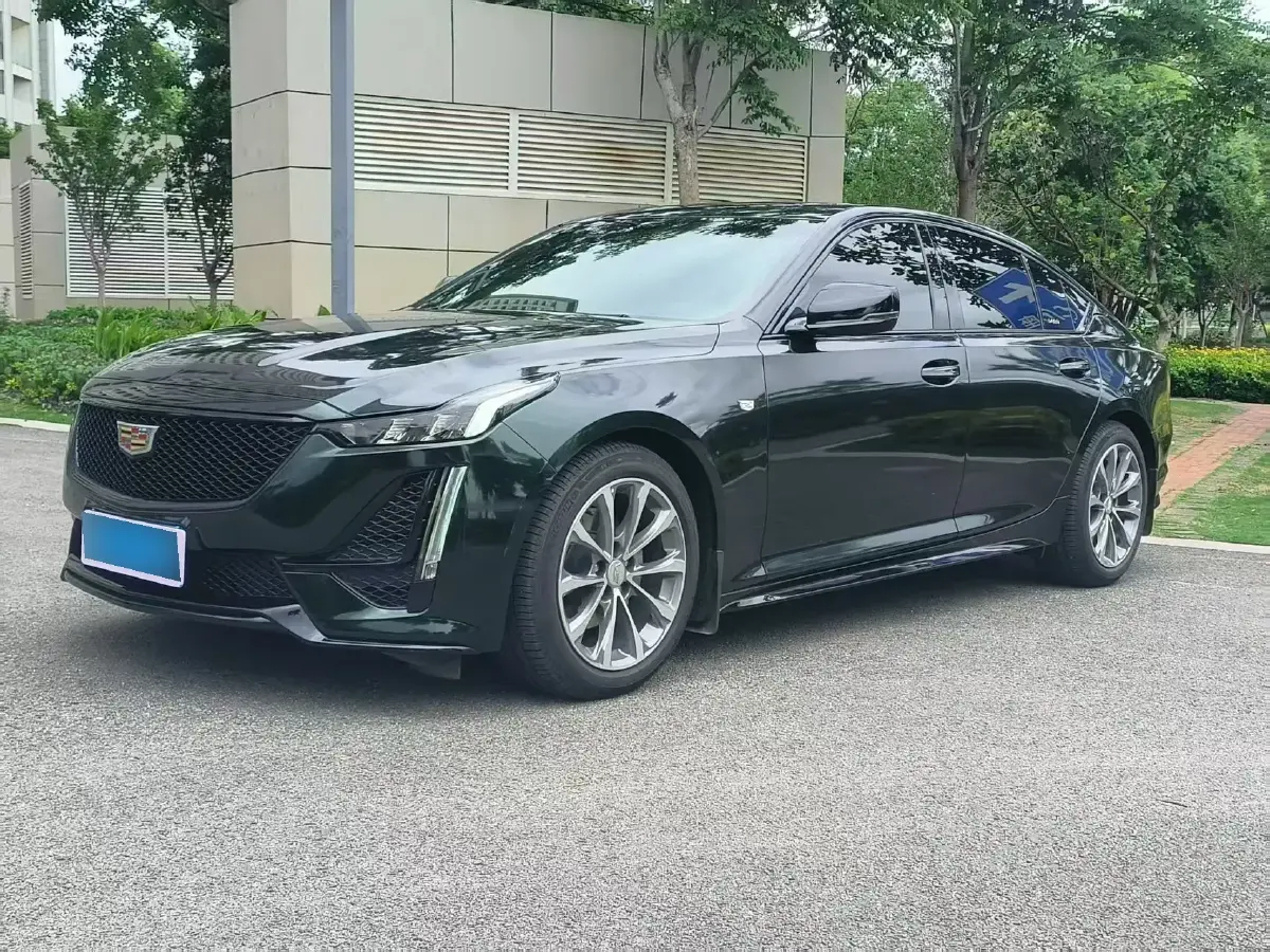2020 Cadillac CT5 2.0T 237HP L4 10AT