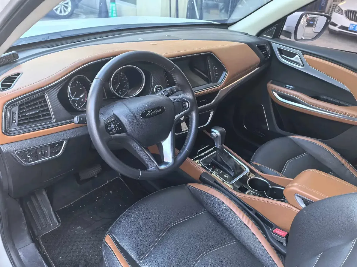 2017 Zotye T300 1.5T 144HP L4 CVT,autocango,china used car exporter,china ev exporter,chinese used car exporter,chinese used ev exporter