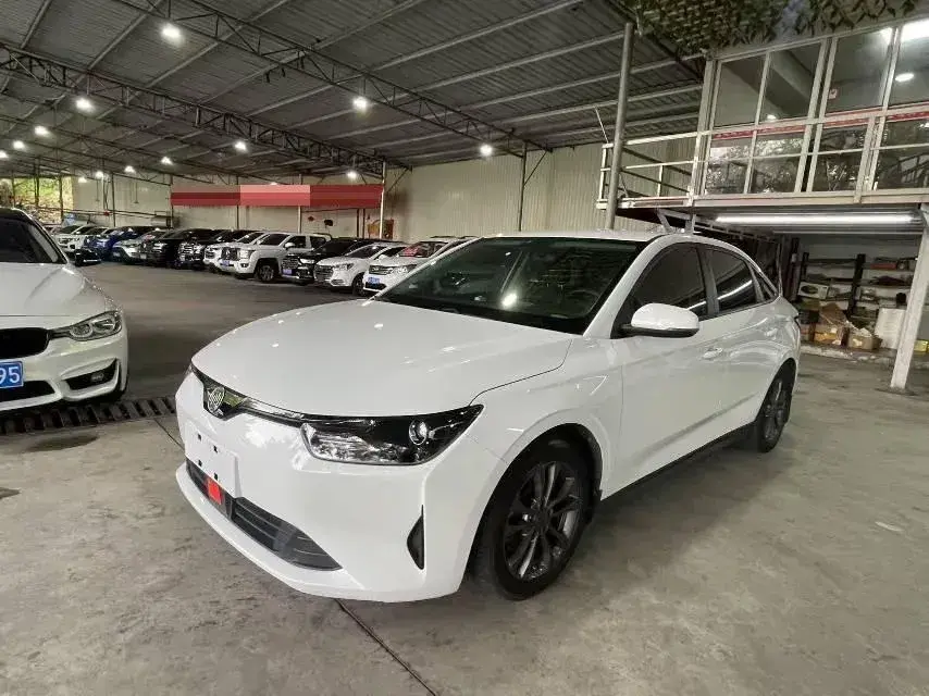 2021 Weltmeister E.5 BEV 58.589KWH