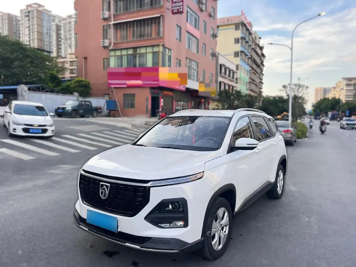 2021 BaoJun 530 1.5T 147HP L4 6MT