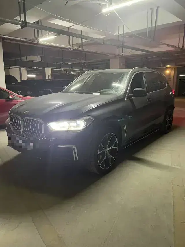 2022 BMW X5 3.0T 333HP L6 8AT