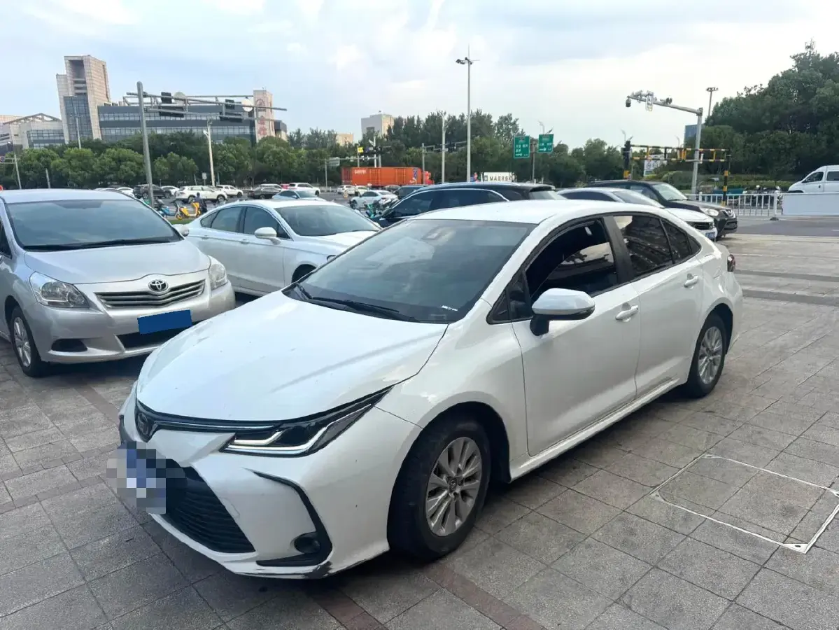2021 Toyota Corolla 1.5L 121HP L3 6MT