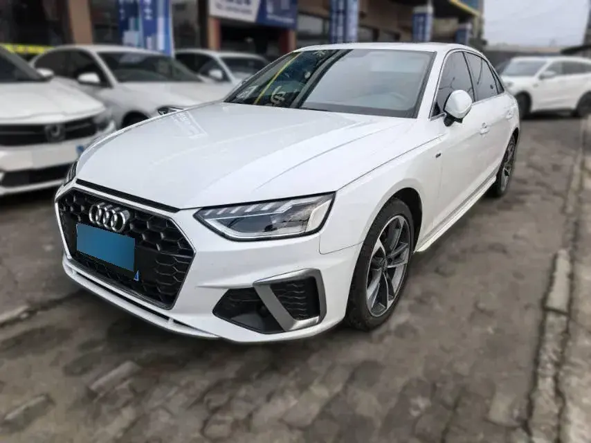 2020 Audi A4L 2.0T 150HP L4 7DCT