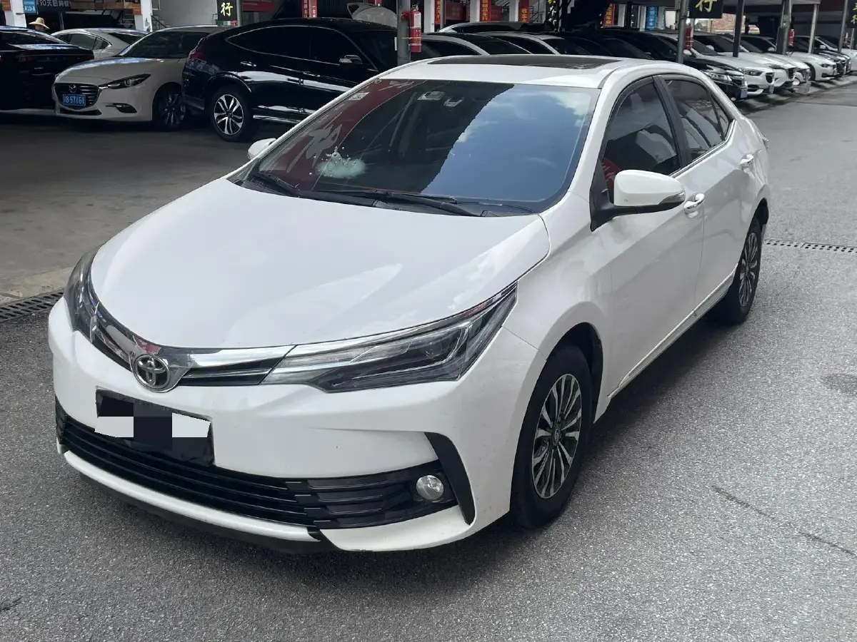 2017 Toyota Corolla 1.2T 116HP L4 6MT
