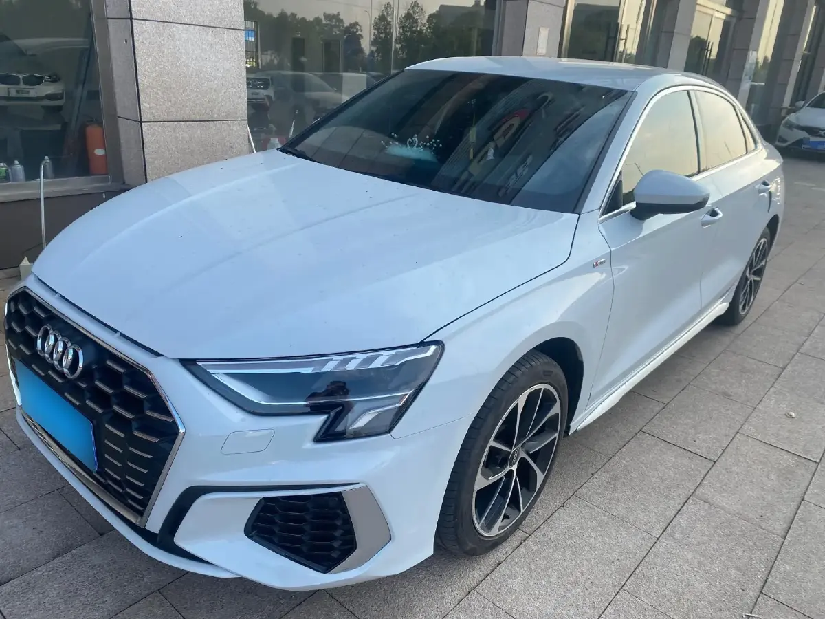 2022 Audi A3 1.4T 150HP L4 7DCT