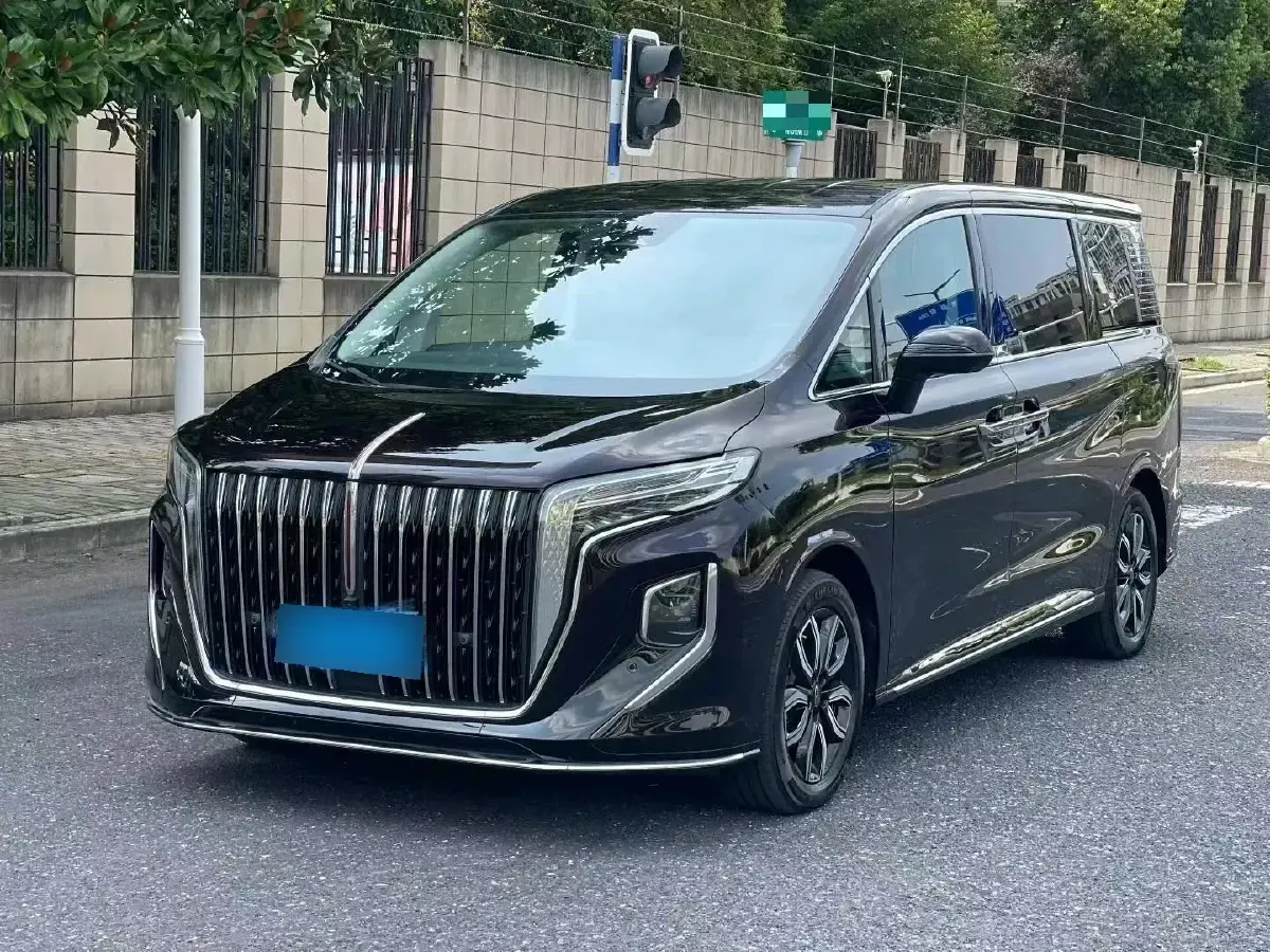 2023 HongQi HQ9 2.0T 252HP L4 8AT