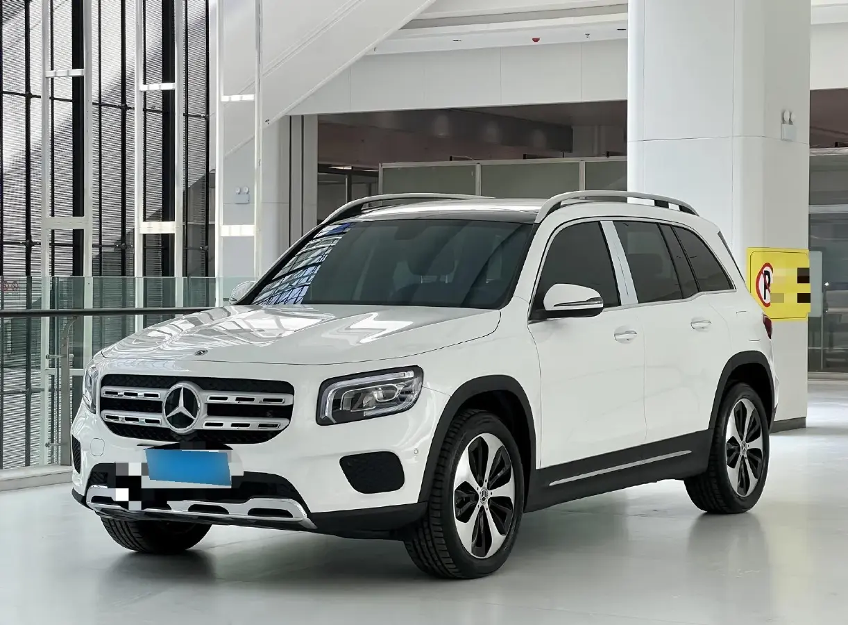 2023 Mercedes-Benz GLB Class 2.0T 190HP L4 8DCT