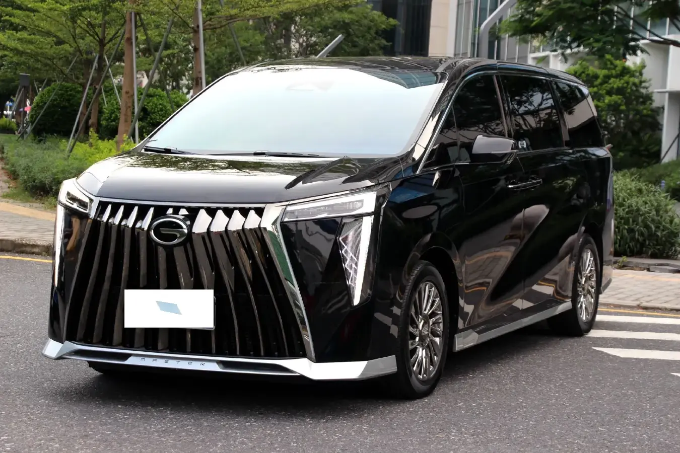 2024 GAC Trumpchi M8 2.0T 252HP L4 8AT