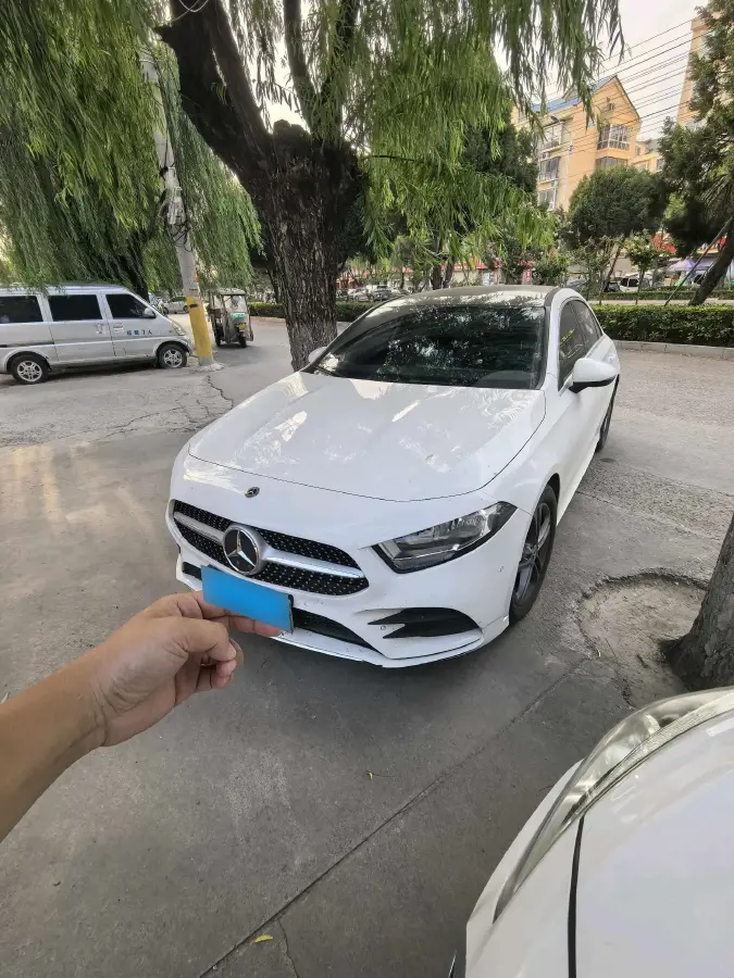 2020 Mercedes-Benz A Class 1.3T 136HP L4 7DCT