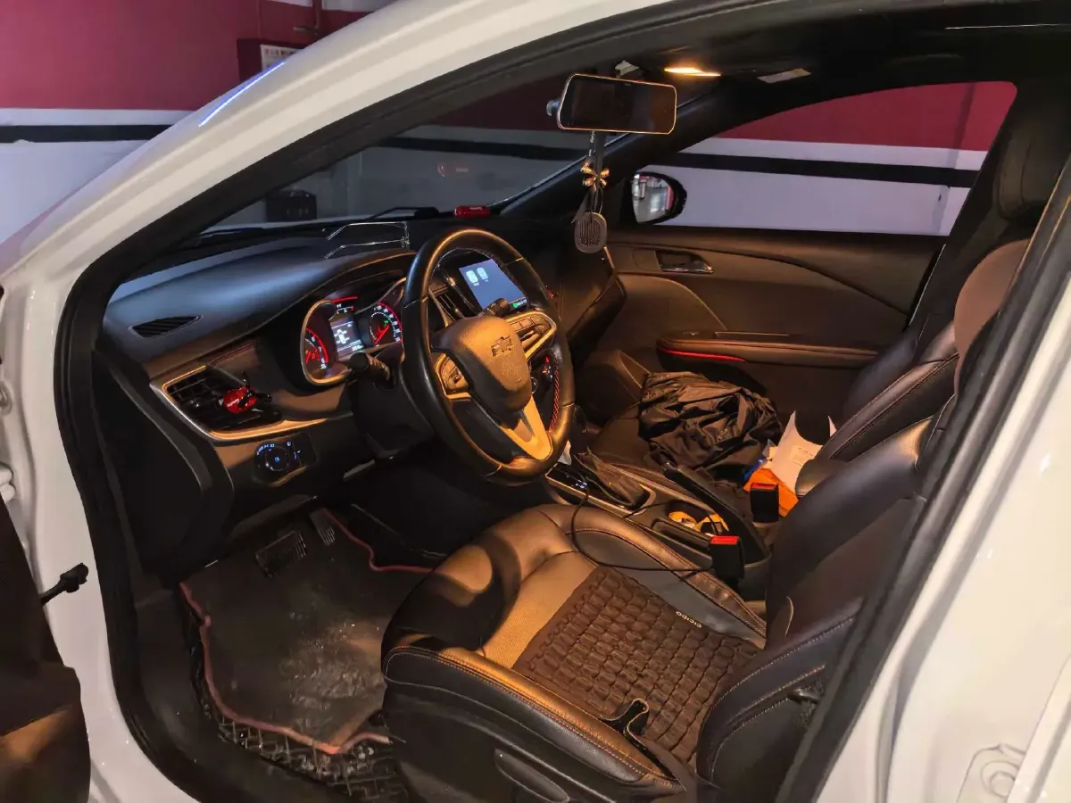 2020 Chevrolet Monza 1.3T 163HP L3 6AT,autocango,china used car exporter,china ev exporter,chinese used car exporter,chinese used ev exporter