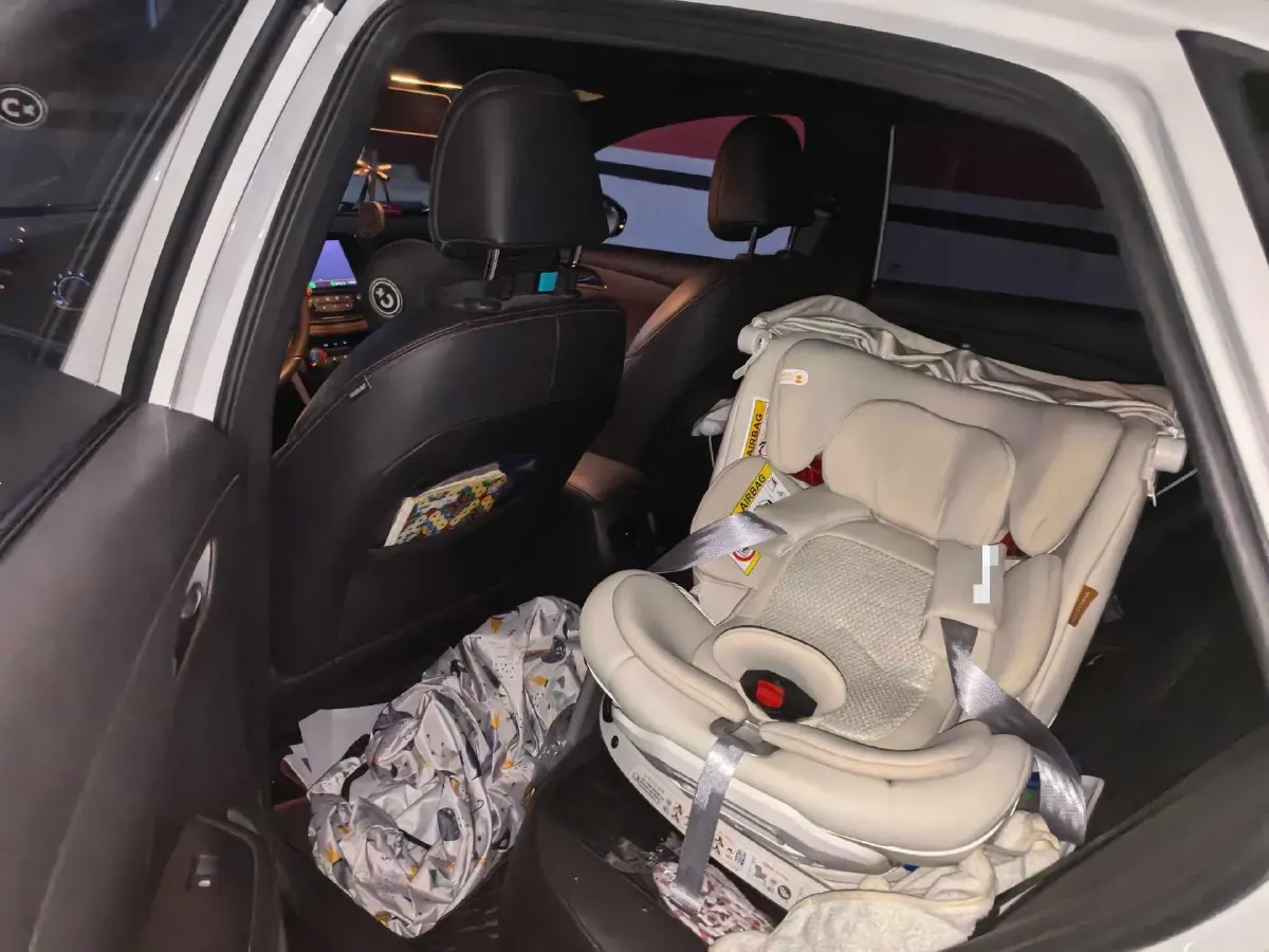 2020 Chevrolet Monza 1.3T 163HP L3 6AT,autocango,china used car exporter,china ev exporter,chinese used car exporter,chinese used ev exporter