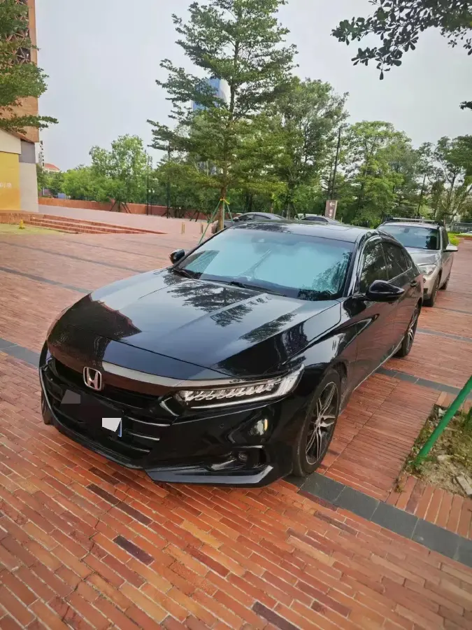 2022 Honda Accord 1.5T 194HP L4 CVT