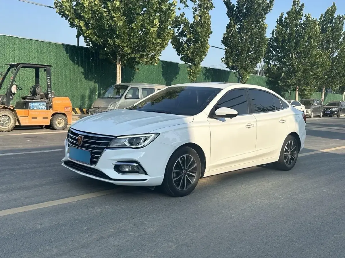 2020 Roewe i5 1.5L 120HP L4 CVT