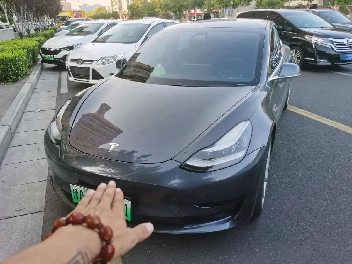 2020 Tesla Model 3 BEV 52KWH