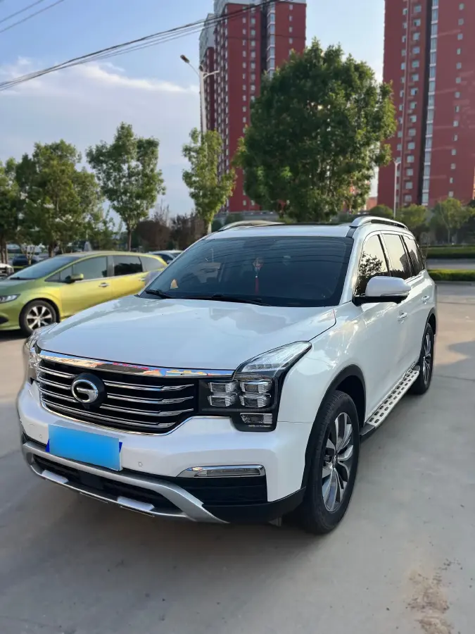 2017 GAC Trumpchi GS8 2.0T 201HP L4 6AT