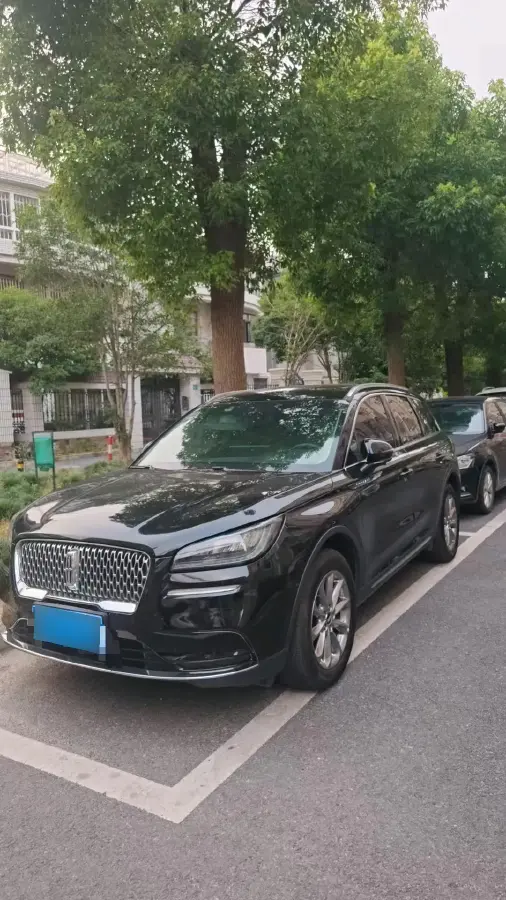 2020 Lincoln Corsair 2.0T 245HP L4 8AT