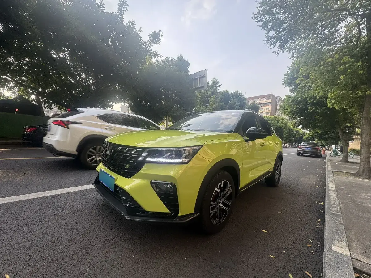 2022 WuLing XingChi 1.5T 147HP L4 CVT