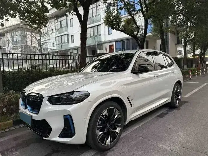 2022 BMW iX3 BEV 80KWH