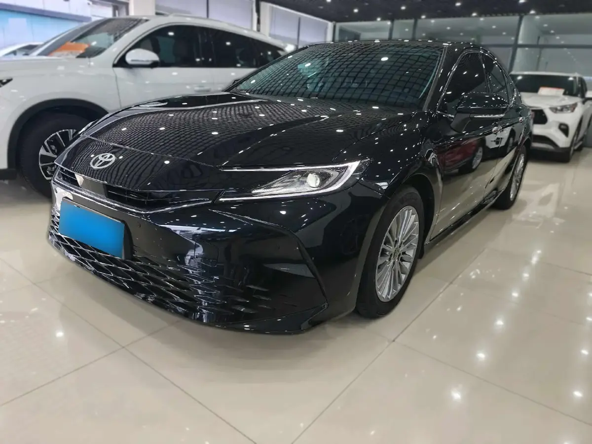2024 Toyota Camry 2.0L 173HP L4 CVT