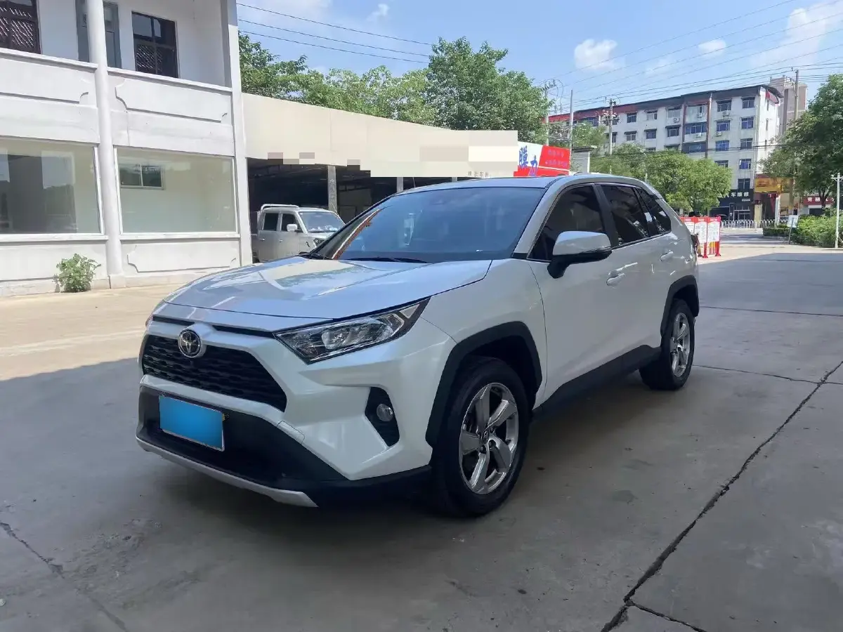 2022 Toyota RAV4 2.0L 171HP L4 CVT