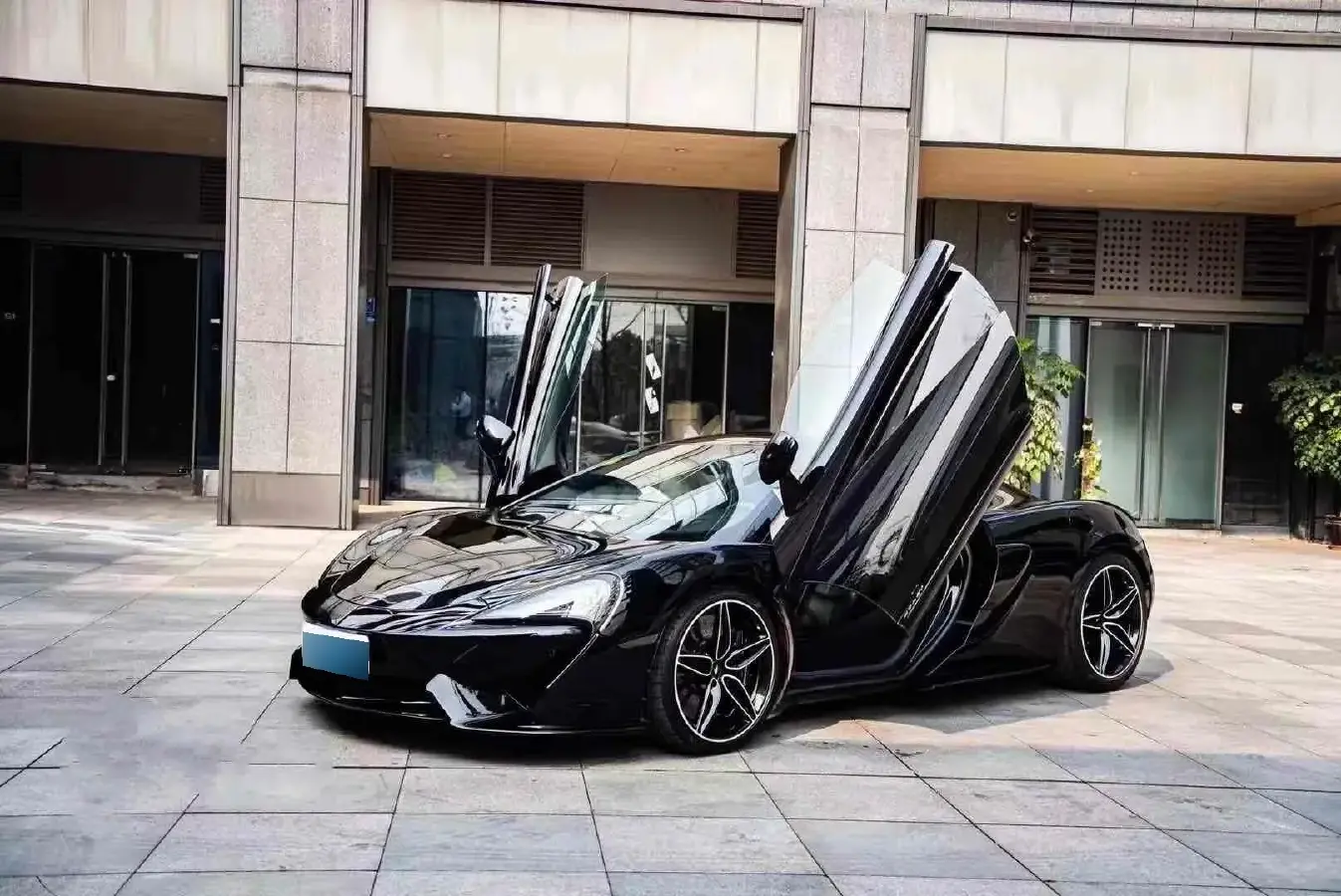 2019 McLaren 570 3.8T 570HP V8 7DCT