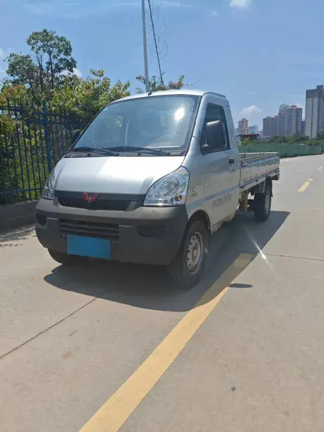 2021 WuLing RongGuang Mini Truck 1.2L 76HP L4 5MT