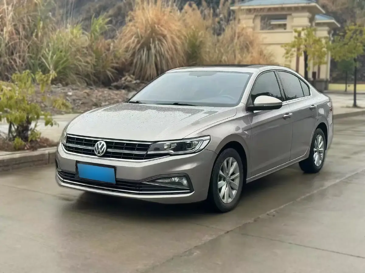 2019 Volkswagen Bora 1.5L 116HP L4 6AT
