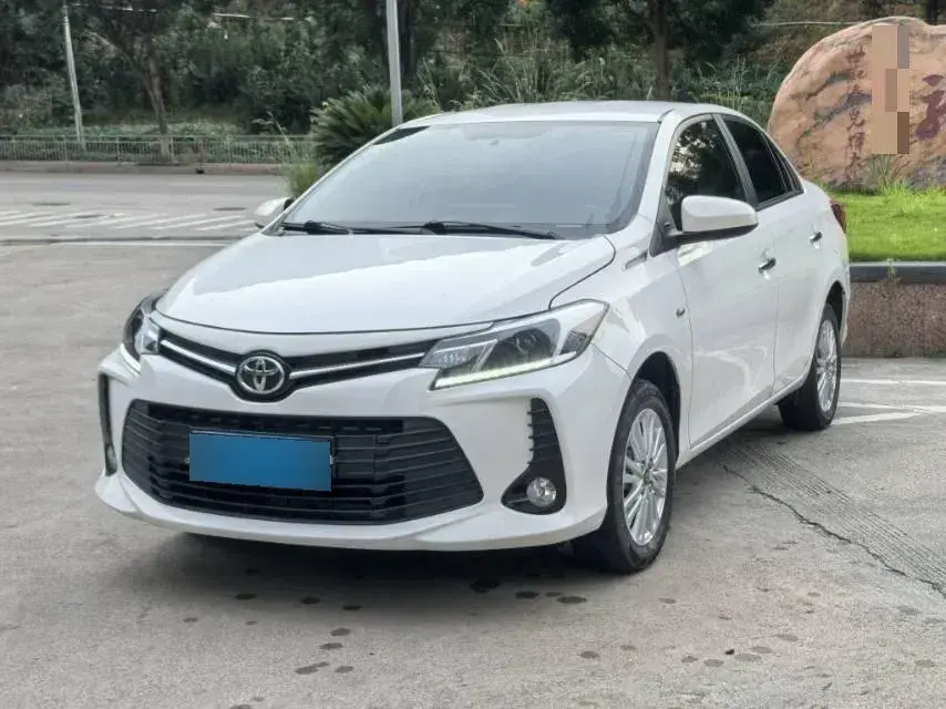 2022 Toyota Vios 1.5L 112HP L4 CVT