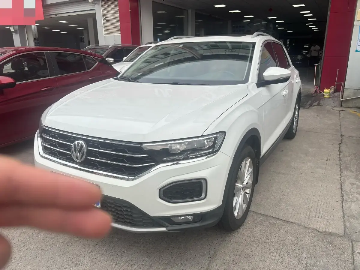 2019 Volkswagen T-Roc 1.4T 131HP L4 7DCT