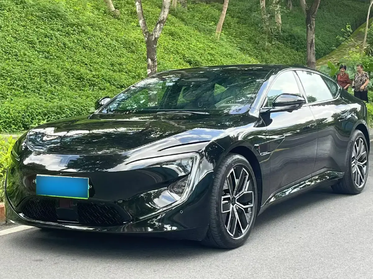 2025 Avatr 12 1.5T 156HP L4 REEV 39.05KWH