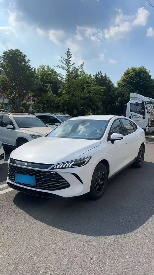 2025 BYD Qin Plus 1.5L 101HP L4 E-CVT PHEV 7.68KWH