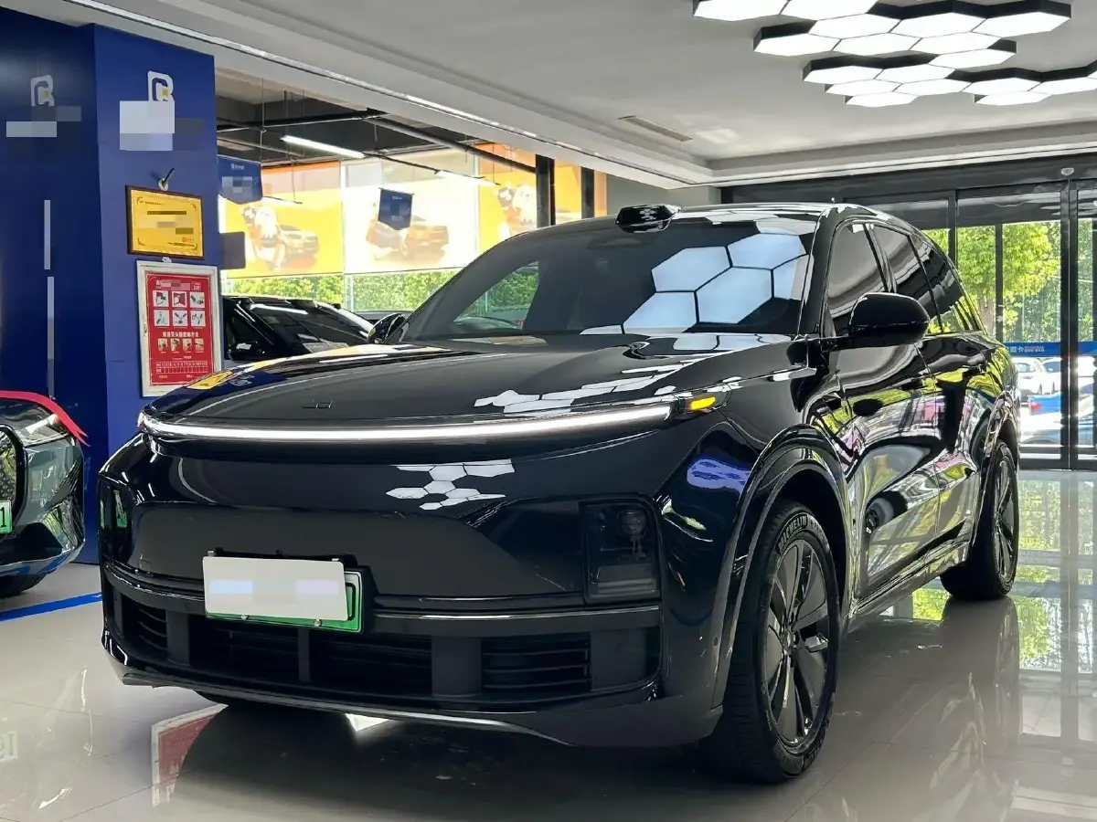 2024 Li L8 Range Extended 154HP REEV 42.8KWH