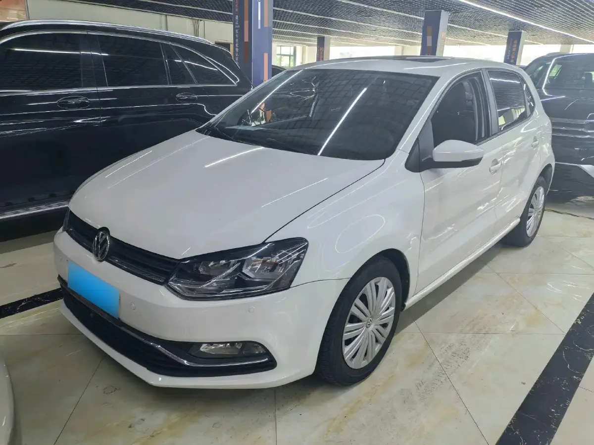 2018 Volkswagen Polo 1.5L 110HP L4 6AT