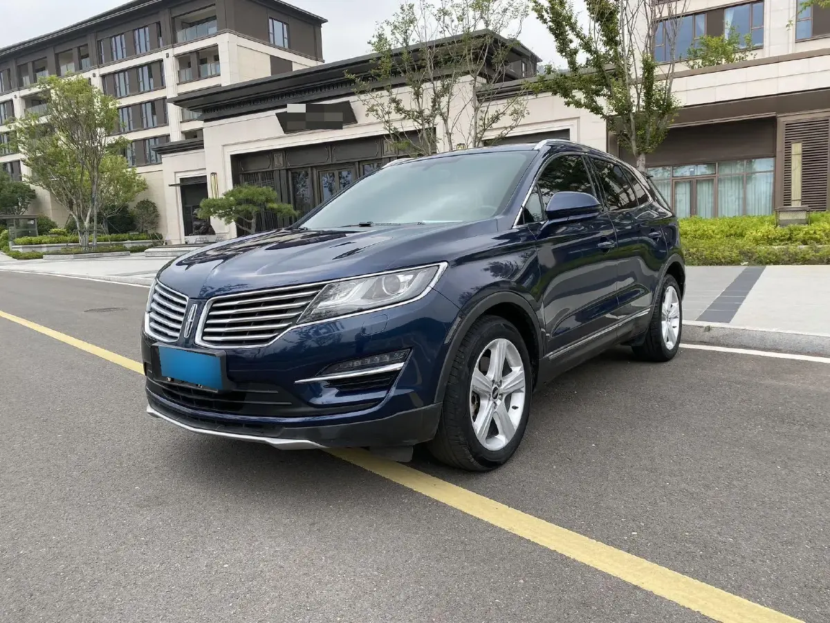 2017 Lincoln MKC 2.0T 203HP L4 6AT